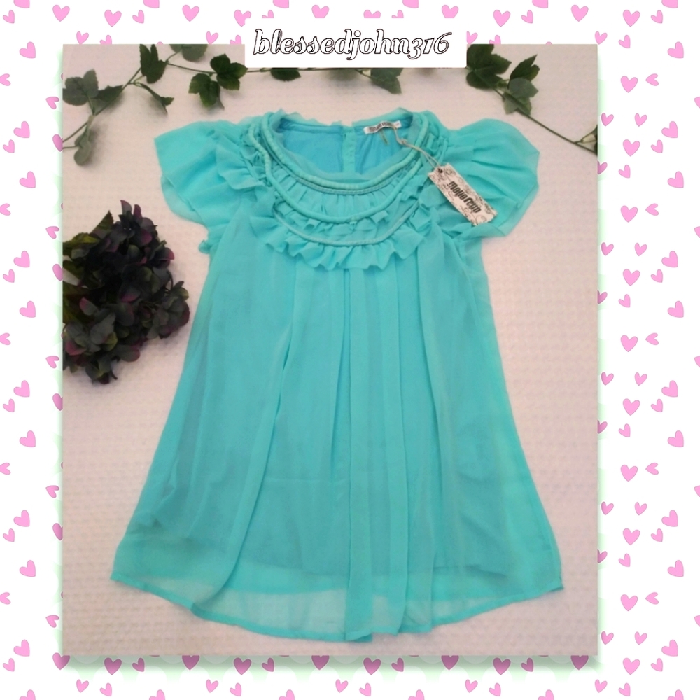 Monoreno Sleeveless Blouse NWT